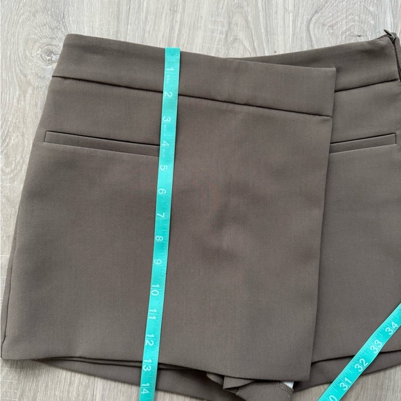 Zara Taupe Women's Skorts - Picture 7 of 7
